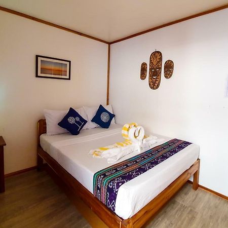 Keira Backpackers Hotel Ел Нидо Екстериор снимка