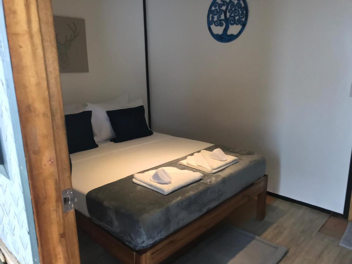 Keira Backpackers Hotel Ел Нидо Екстериор снимка