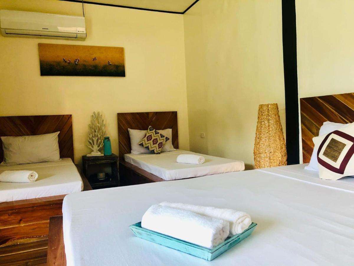 Keira Backpackers Hotel Ел Нидо Екстериор снимка
