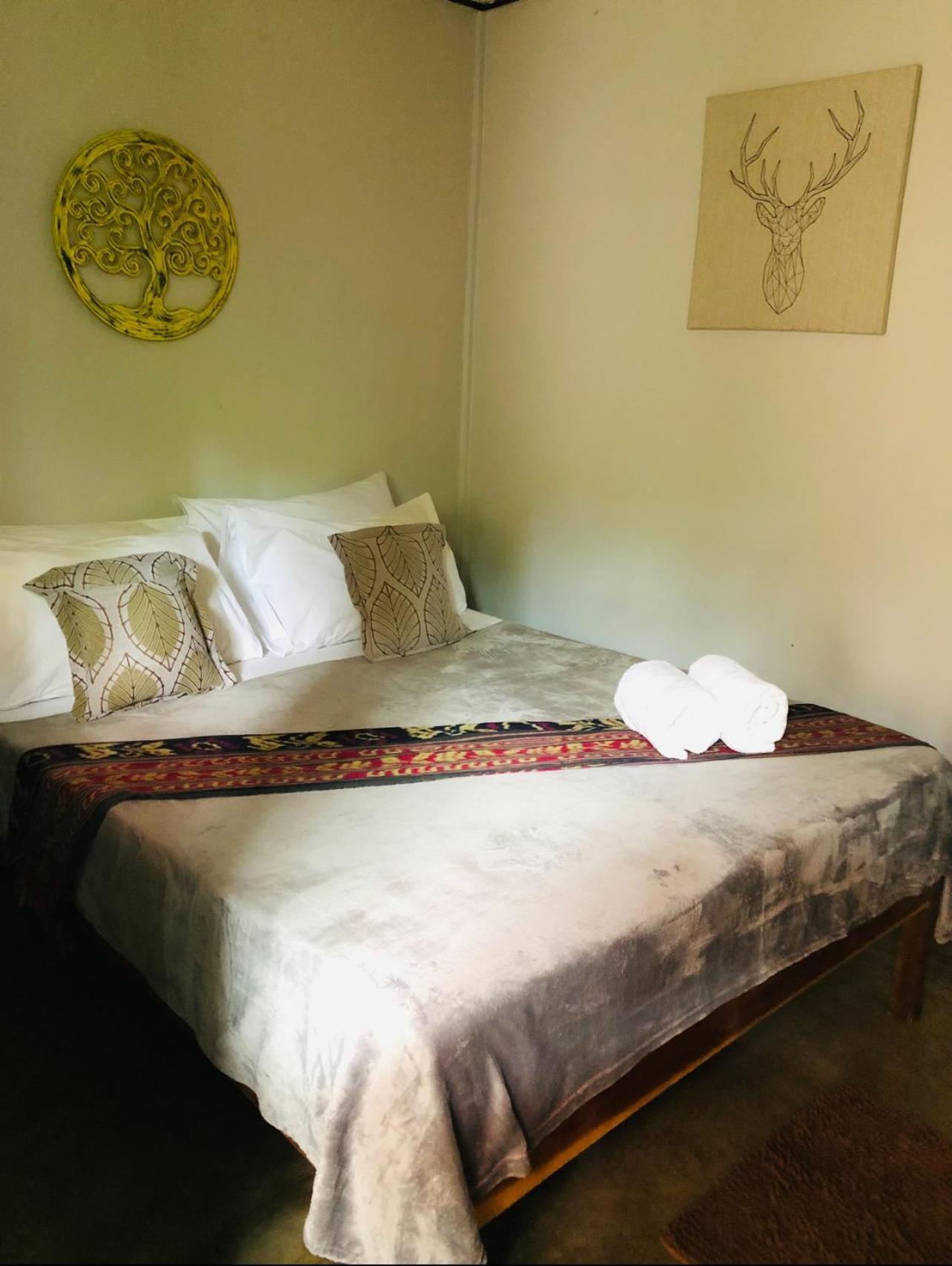 Keira Backpackers Hotel Ел Нидо Екстериор снимка